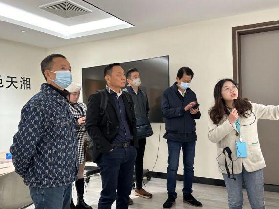 跨国交流欢迎马来西亚峇株巴辖家具同业公会来访天湘集团！(图4)