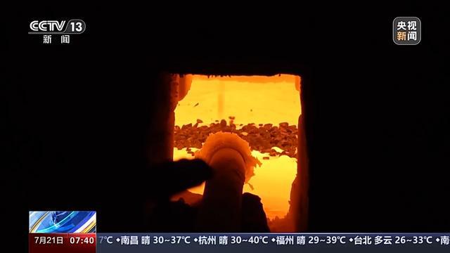 月亮之上的科技嫦娥丨玄武岩如何织成五星红旗？能当“防火魔法衣”？独家揭秘(图4)