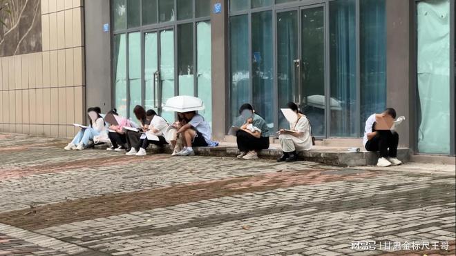 国考中容易上岸的专业类别一般报名人数较少竞争小上岸希望大(图3)