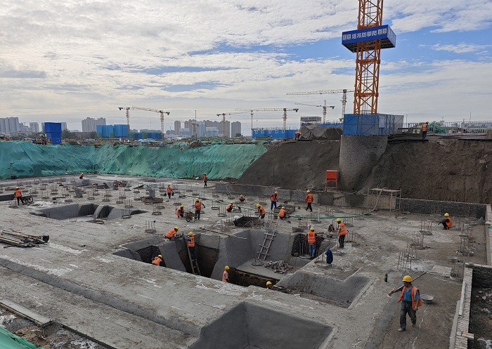 加压奋进分秒必争中国五冶华北公司建设者中秋坚守一线“不打烊”(图10)