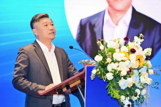 2025中国木门窗行业年会暨中国定制门窗发展趋势峰会在广东佛山召开(图3)