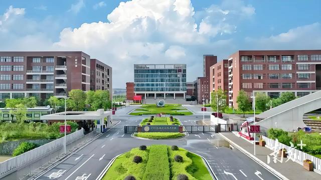 广东一所铁路学校好多学生毕业就业编制适合低分段的同学就读(图4)
