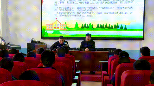 警校共建筑平安校园(图1)